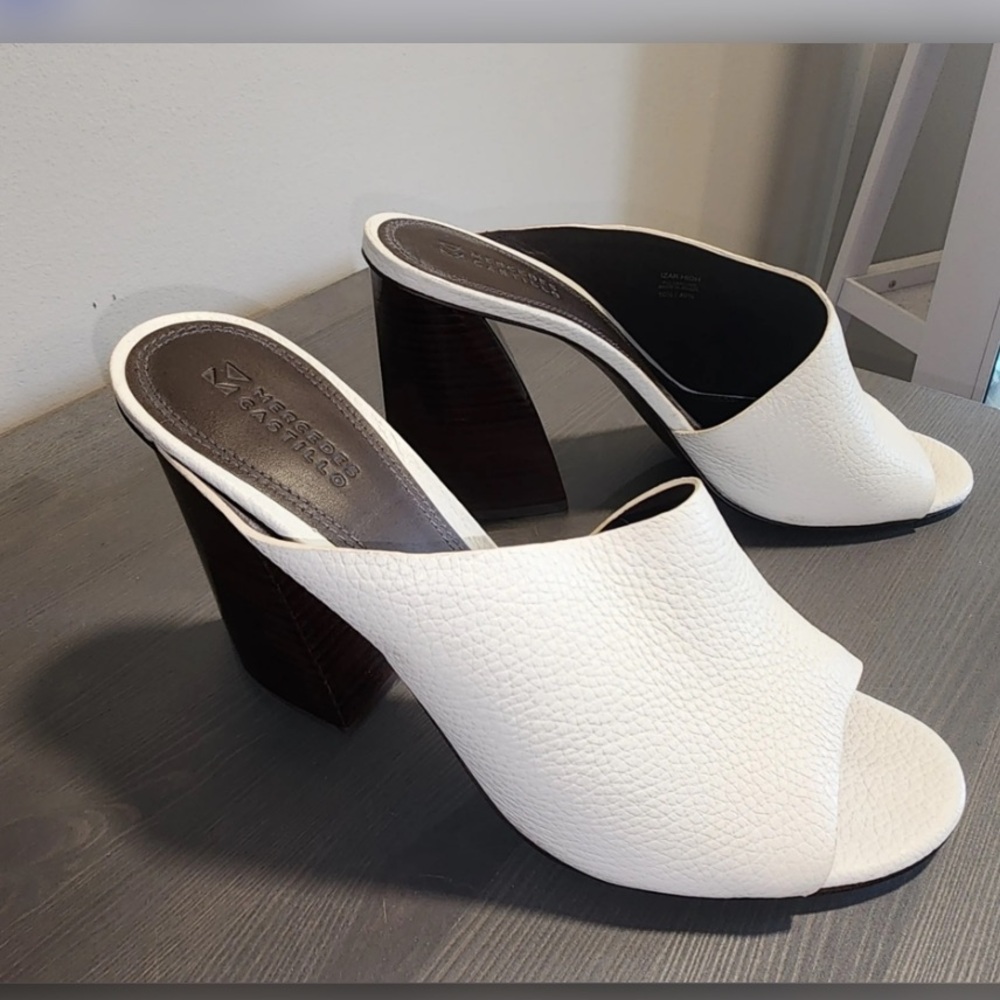 Mercedes Castillo white grained calf sandals - Picture 6 of 6